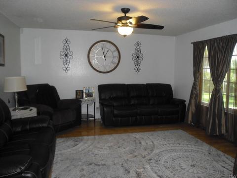 195 Candy Dr, Vallejo, CA 94589 photo 5