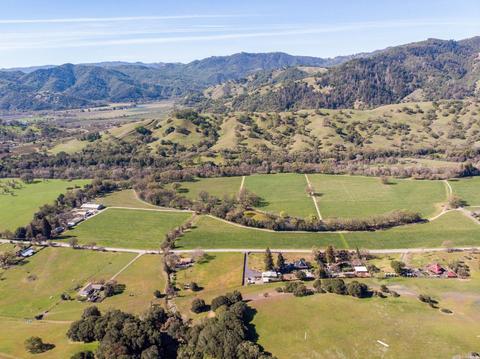 6675 Old River Rd, Ukiah, CA 95482 photo 25