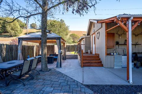 6675 Old River Rd, Ukiah, CA 95482 photo 20