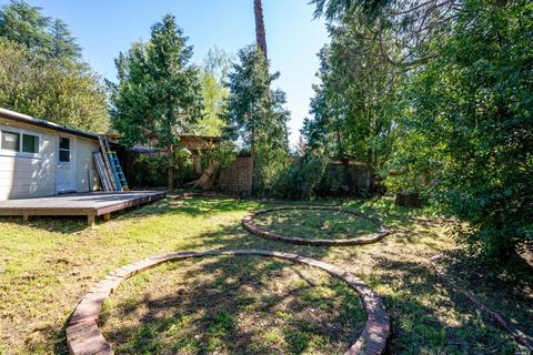 122 Cresta Dr, Ukiah, CA 95482 photo 21