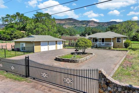 4060 E 3rd Ave, Napa, CA 94558 photo 1