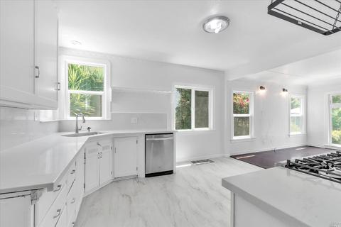 16 Howard Ave, Vallejo, CA 94590 photo 9