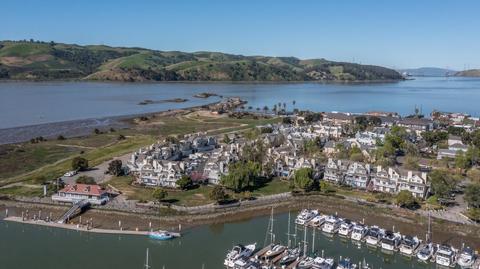 256 E 2nd St, Benicia, CA 94510 photo 4