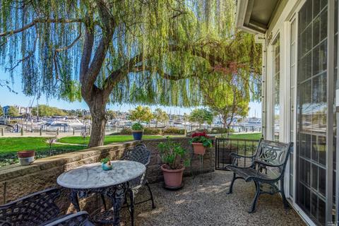 256 E 2nd St, Benicia, CA 94510 photo 28