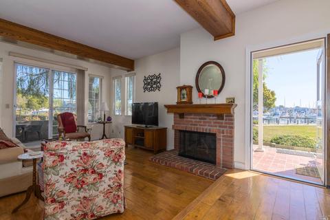 256 E 2nd St, Benicia, CA 94510 photo 14