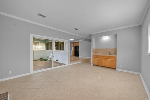 124 Hyde Ct, Vallejo, CA 94591 photo 17