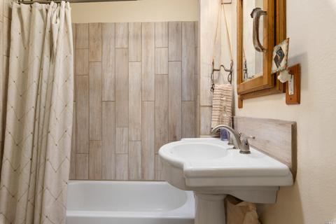 20900 Glenview Dr, Willits, CA 95490 photo 22