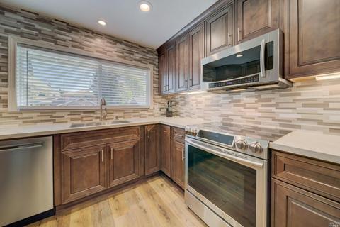 1725 Elm St, Fairfield, CA 94533 photo 9