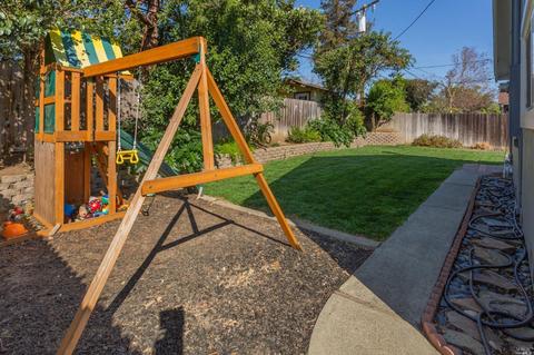 1725 Elm St, Fairfield, CA 94533 photo 26