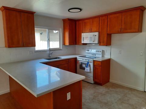 2219 Dover Ave, Fairfield, CA 94533 photo 2