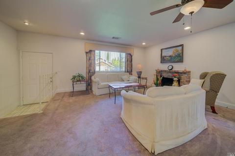 1007 Mockingbird Ln, Fairfield, CA 94533 photo 8
