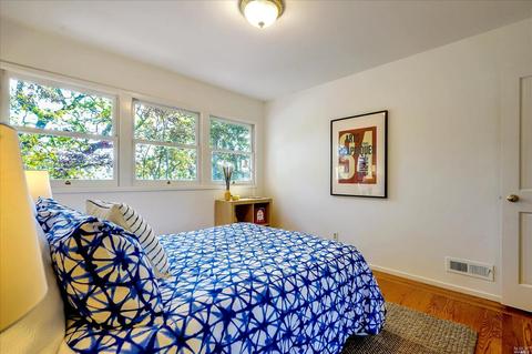 15 Oak Ave, Kentfield, CA 94904 photo 14