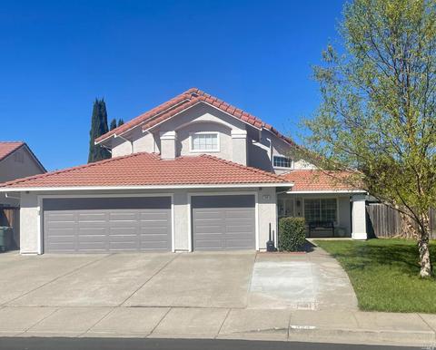 924 Iron Dr, Vacaville, CA 95687 photo 1