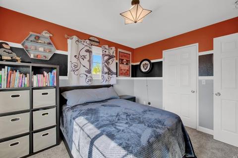 924 Iron Dr, Vacaville, CA 95687 photo 43