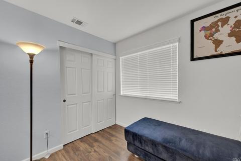 924 Iron Dr, Vacaville, CA 95687 photo 36