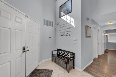 924 Iron Dr, Vacaville, CA 95687 photo 13
