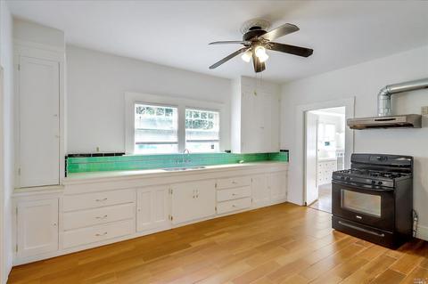 412 Ohio St, Vallejo, CA 94590 photo 8