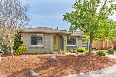 316 Maple Cir, Healdsburg, CA 95448 photo 1