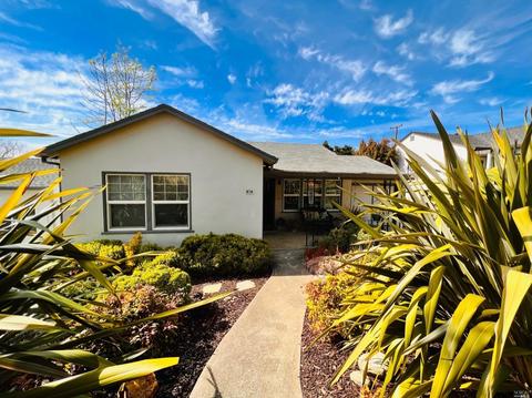 407 Cedar St, Vallejo, CA 94591 photo 1