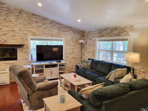 1806 Clover Dr, Willits, CA 95490 photo 6