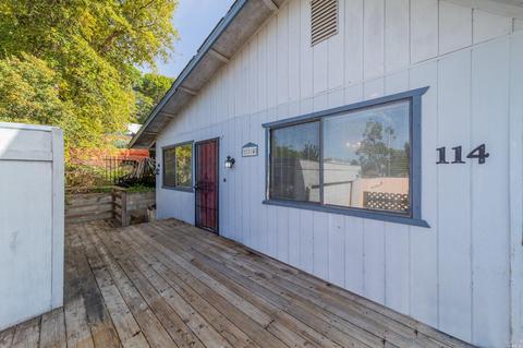 114 Baxter St, Vallejo, CA 94590 photo 2