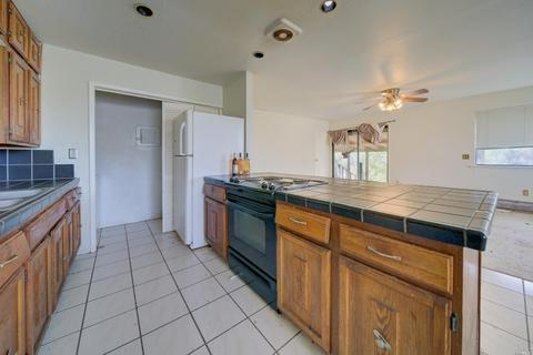 114 Baxter St, Vallejo, CA 94590 photo 6