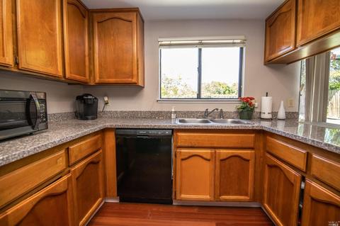 184 Platt Ct, Vallejo, CA 94589 photo 18