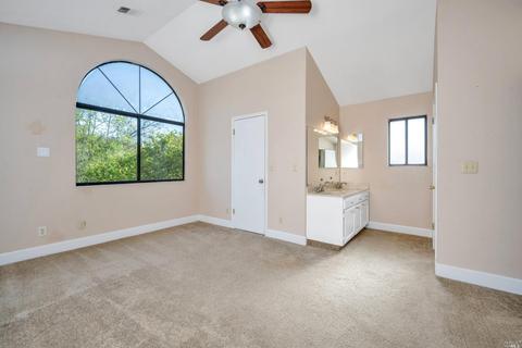 9454 Jessica Dr, Windsor, CA 95492 photo 17