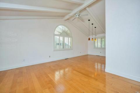 9454 Jessica Dr, Windsor, CA 95492 photo 3