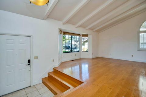 9454 Jessica Dr, Windsor, CA 95492 photo 2