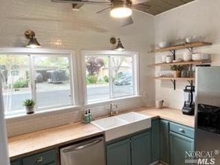 397 Grape St, Vacaville, CA 95688 photo 6