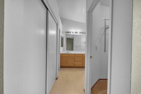 263 Exposition Dr, Vallejo, CA 94589 photo 17