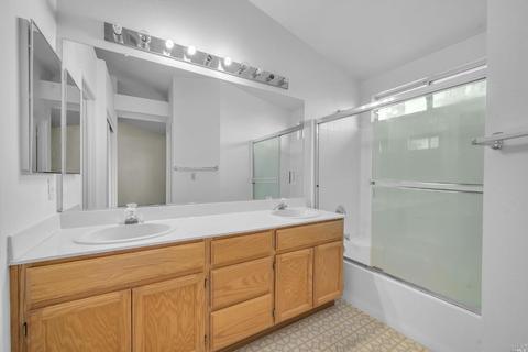 263 Exposition Dr, Vallejo, CA 94589 photo 13