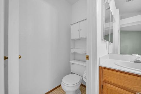 263 Exposition Dr, Vallejo, CA 94589 photo 14