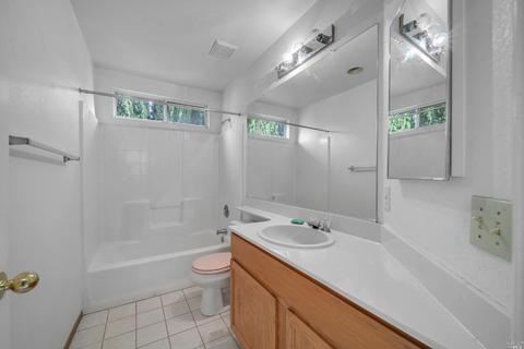 263 Exposition Dr, Vallejo, CA 94589 photo 23