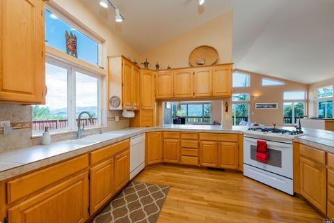 1160 Maple Ave, Ukiah, CA 95482 photo 9