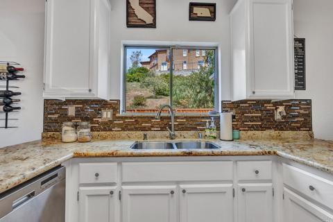 1168 Legend Cir, Vallejo, CA 94591 photo 2