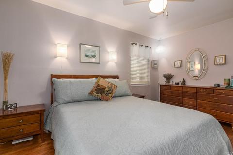 864 Beechwood Ave, Vallejo, CA 94591 photo 21