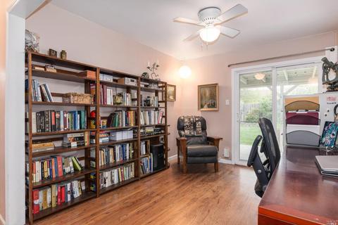 864 Beechwood Ave, Vallejo, CA 94591 photo 17