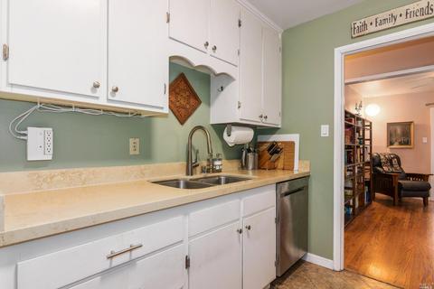 864 Beechwood Ave, Vallejo, CA 94591 photo 13