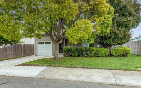 864 Beechwood Ave, Vallejo, CA 94591 photo 2