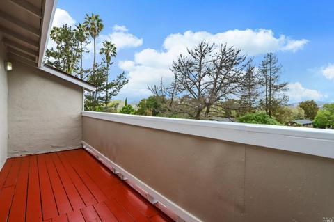 12 Calhoun St, Vallejo, CA 94590 photo 13