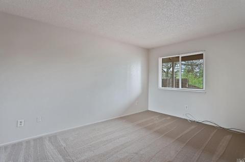 12 Calhoun St, Vallejo, CA 94590 photo 19