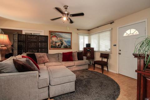 309 Elder St, Vacaville, CA 95688 photo 10