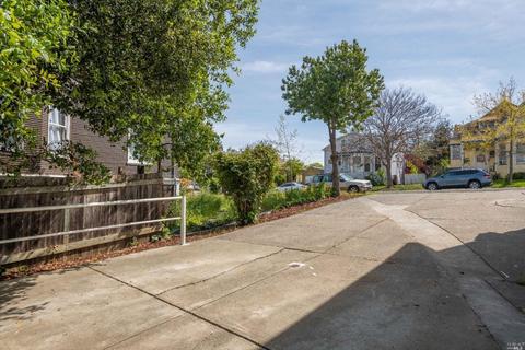 900 Virginia St, Vallejo, CA 94590 photo 4