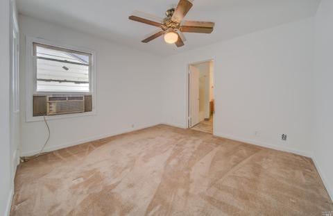 560 Russell St, Vallejo, CA 94591 photo 27