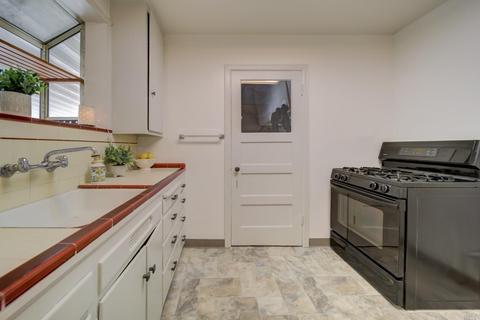560 Russell St, Vallejo, CA 94591 photo 19