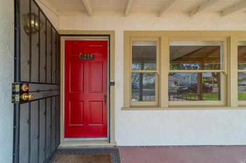 560 Russell St, Vallejo, CA 94591 photo 11