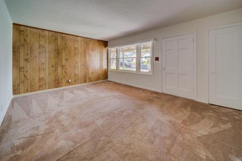 560 Russell St, Vallejo, CA 94591 photo 14