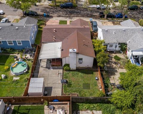 560 Russell St, Vallejo, CA 94591 photo 6